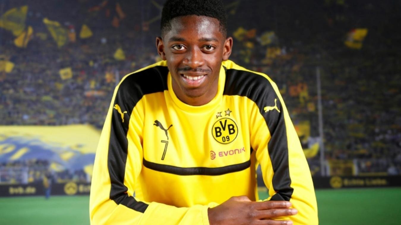 C罗在世界杯踢南美球队0进球0助攻！梅西踢欧洲是6进球6助攻！（世界杯数据对比：C罗对南美0球0助，梅西对欧洲6球6助）