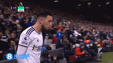 记者：李可并未参加申花赛前合练，明天能否首发存疑（记者称李可缺席申花赛前合练，明日首发成疑）