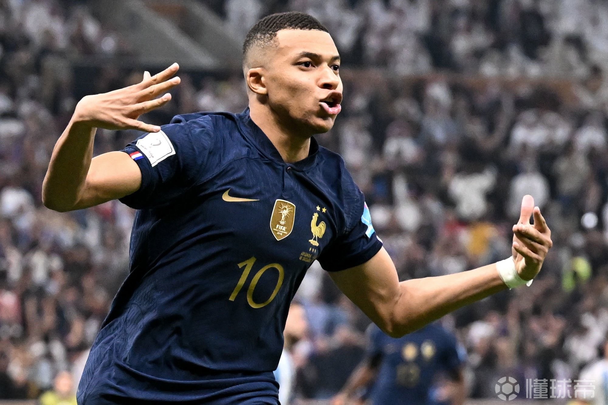 总决赛首日看点：陈熠再战朱雨玲能否扳回一城？此前曾遭遇三连败（总决赛揭幕日焦点：陈熠再遇朱雨玲，能否终结对其三连败？）