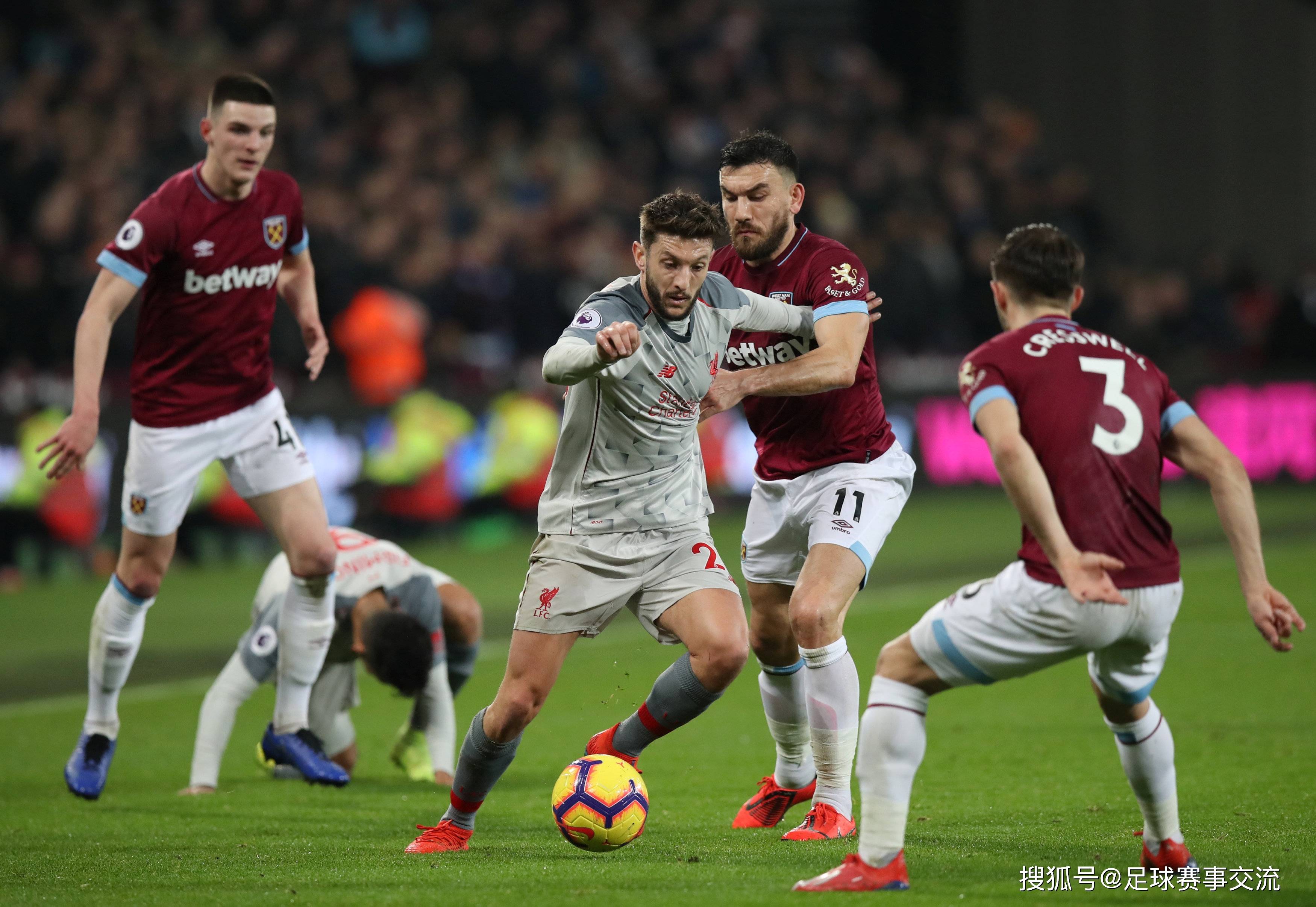 皇马本赛季前15场罗德里戈仅出战348分钟，加盟球队同期最低（罗德里戈本赛季前15场仅出场348分钟，创加盟皇马同期新低）