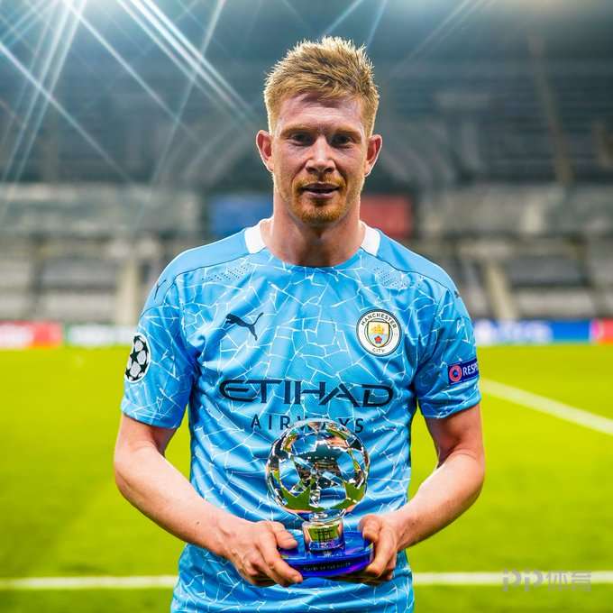 罗体：科斯蒂奇已在尤文找到位置，他目前优先考虑续约（罗马体育报：科斯蒂奇已在尤文站稳脚跟，续约成其当下首要目标）